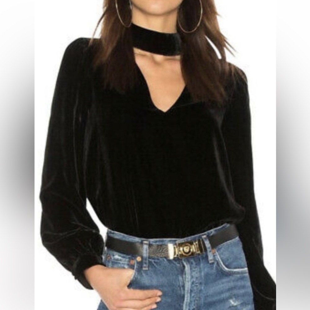 Paige Tamar Velvet Top - Medium